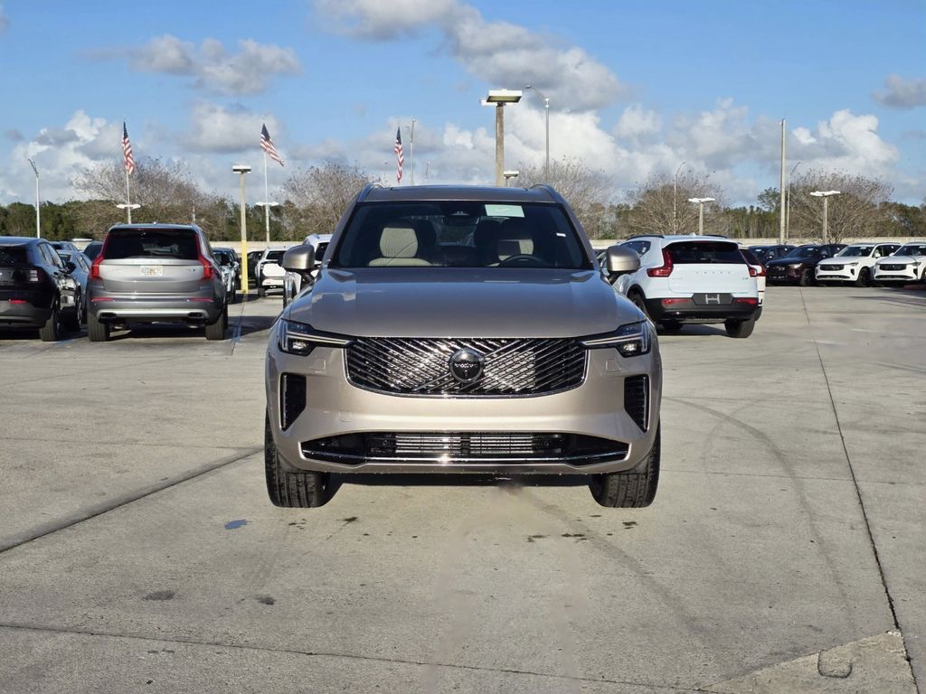 new 2026 Volvo XC90 Plug-In Hybrid car, priced at $80,995