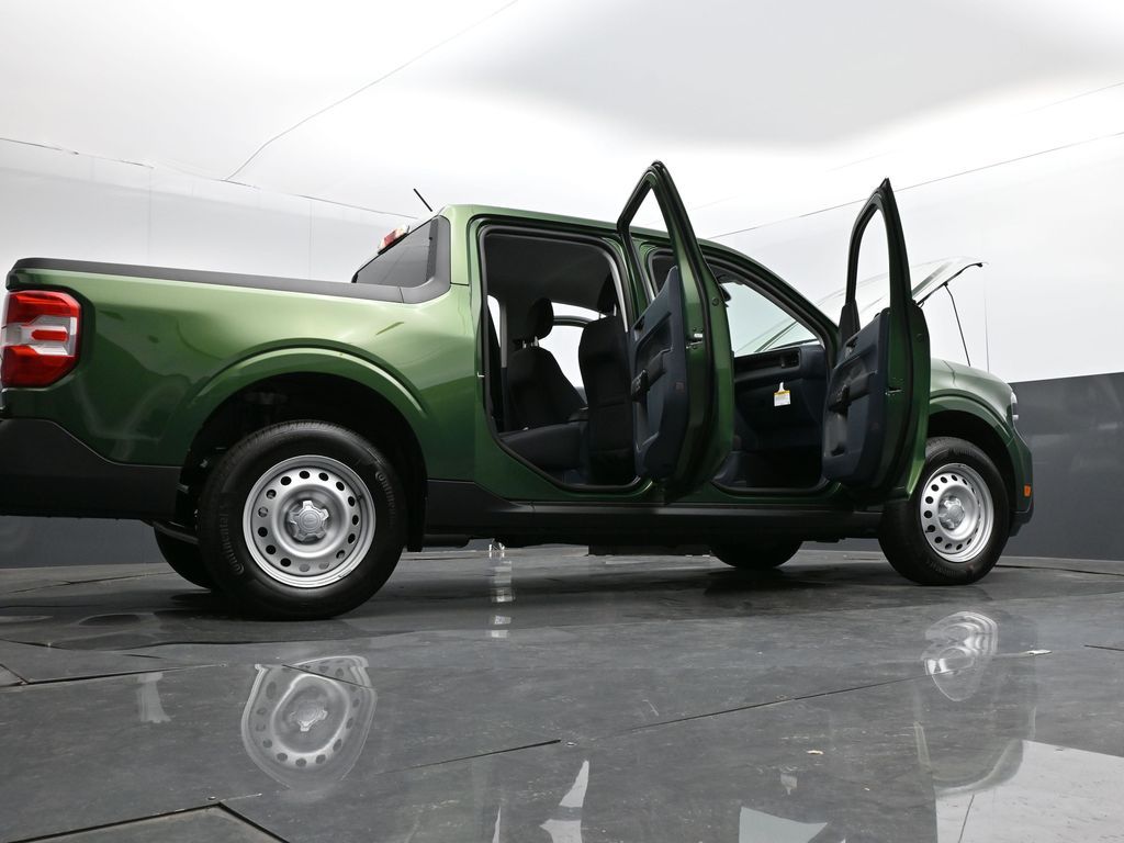 2025 Ford Maverick XL photo 26