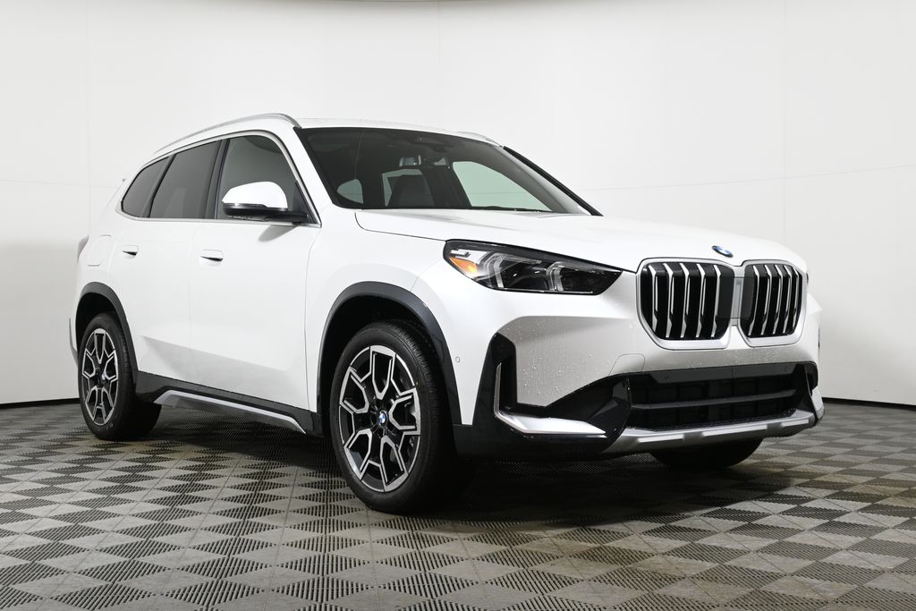 Thumbnail: 2026 BMW X1 - 9