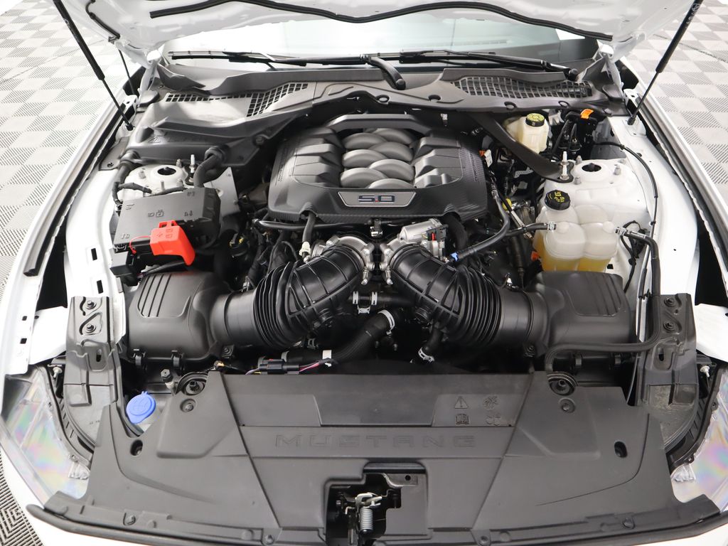 Thumbnail: 2025 Ford Mustang - 27