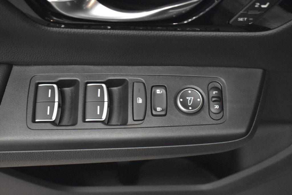 2026 Honda CR-V EX-L 9
