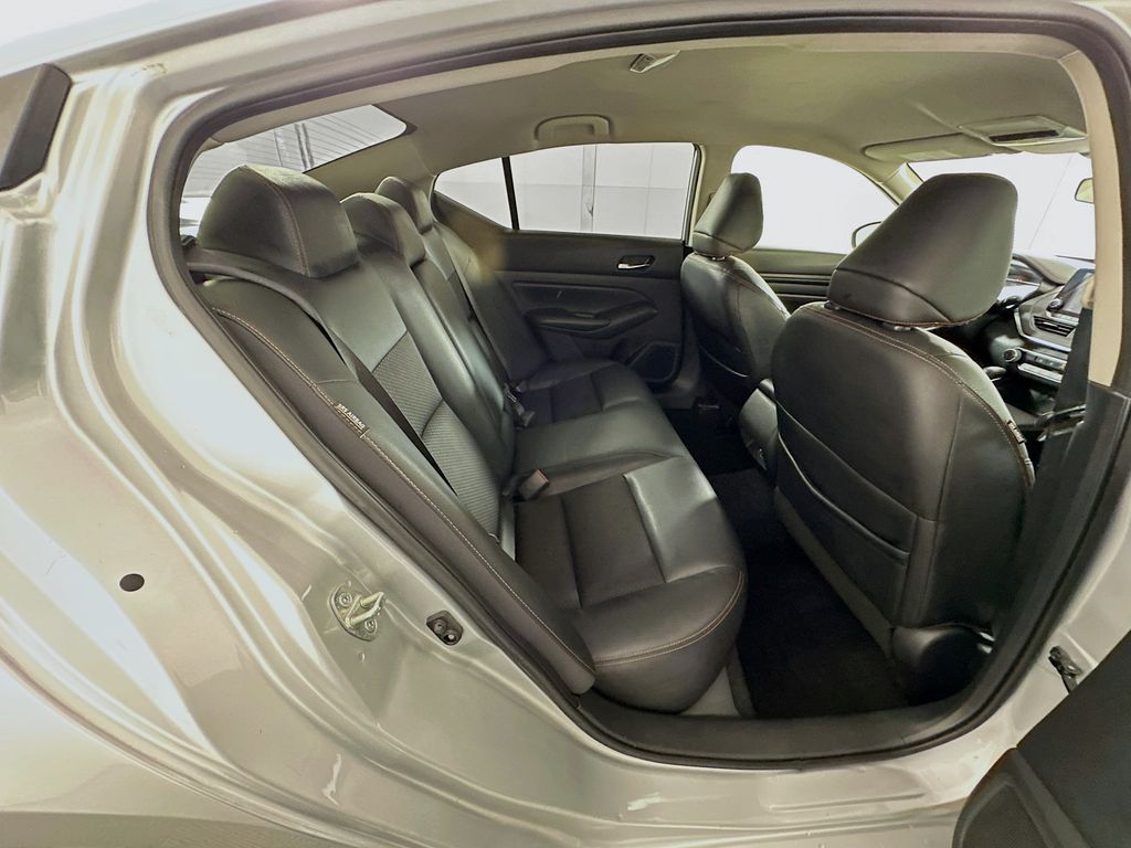 Thumbnail: 2020 Nissan Altima - 25