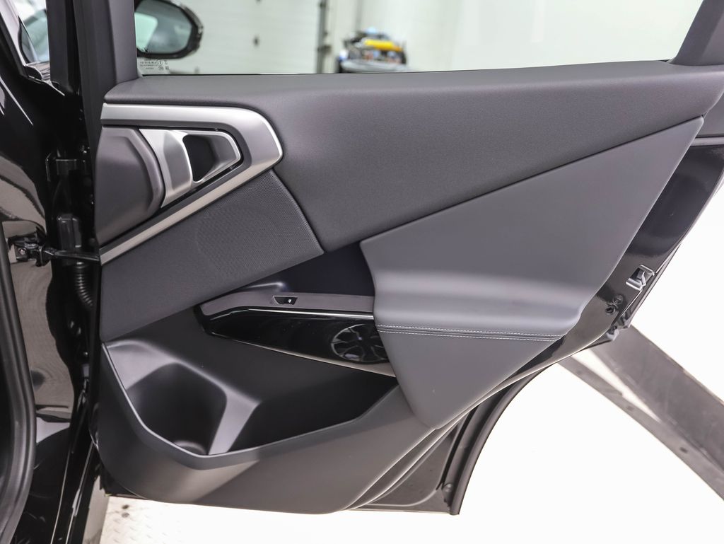 Thumbnail: 2026 BMW X3 - 26