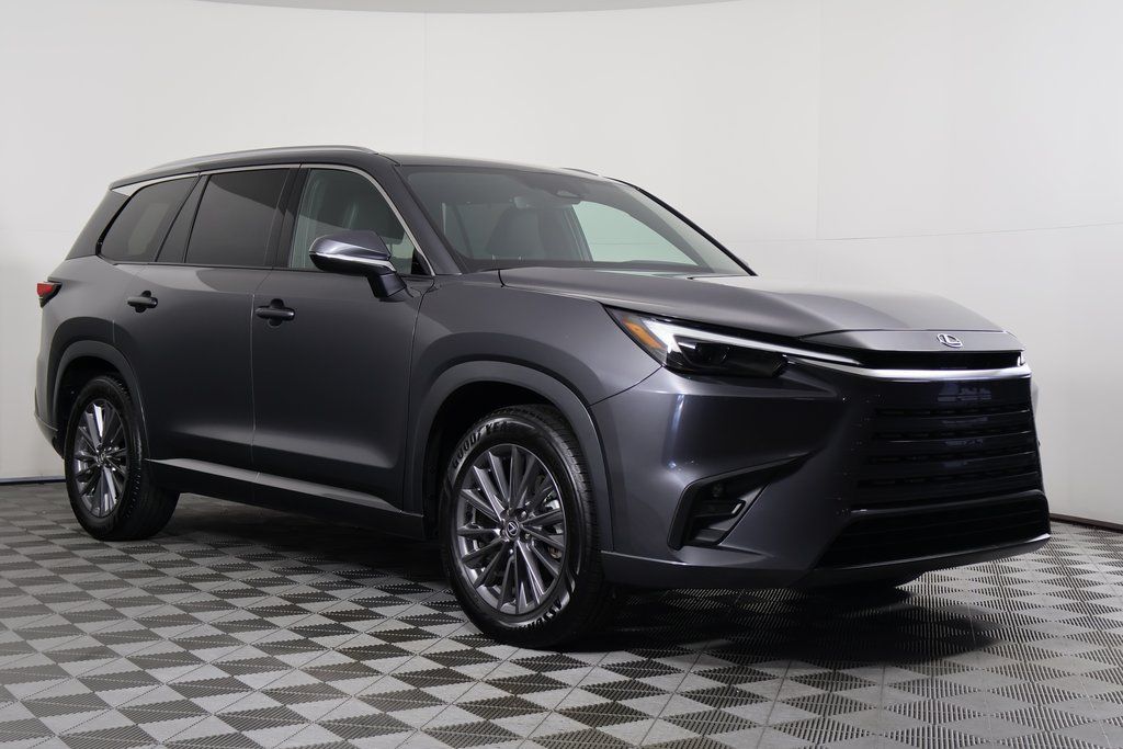 Thumbnail: 2025 Lexus TX - 3