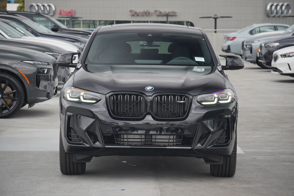 2025 BMW X4 M40i 2