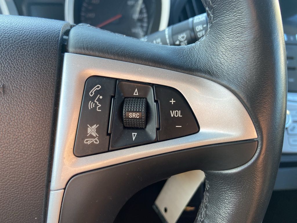 Thumbnail: 2013 Chevrolet Equinox - 19