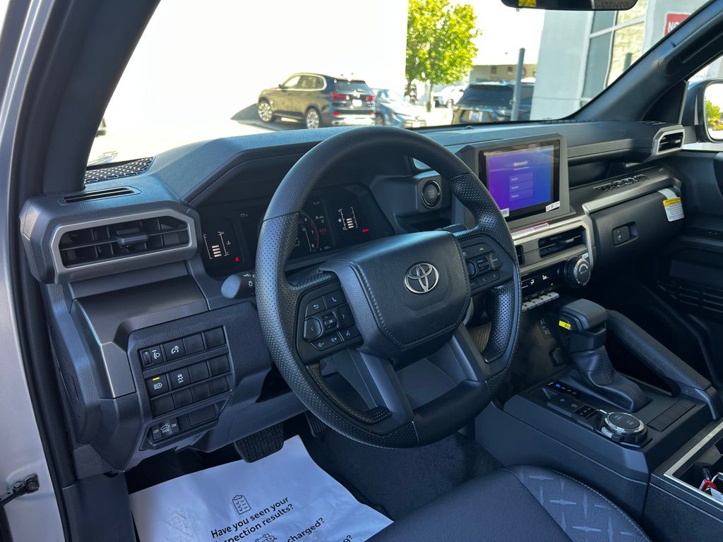 2025 Toyota Tacoma SR5 Double Cab photo 5