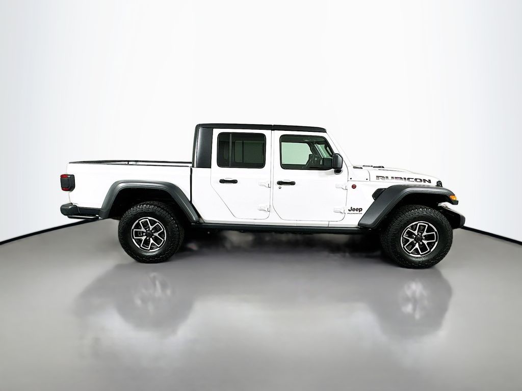 Thumbnail: 2024 Jeep Gladiator - 4