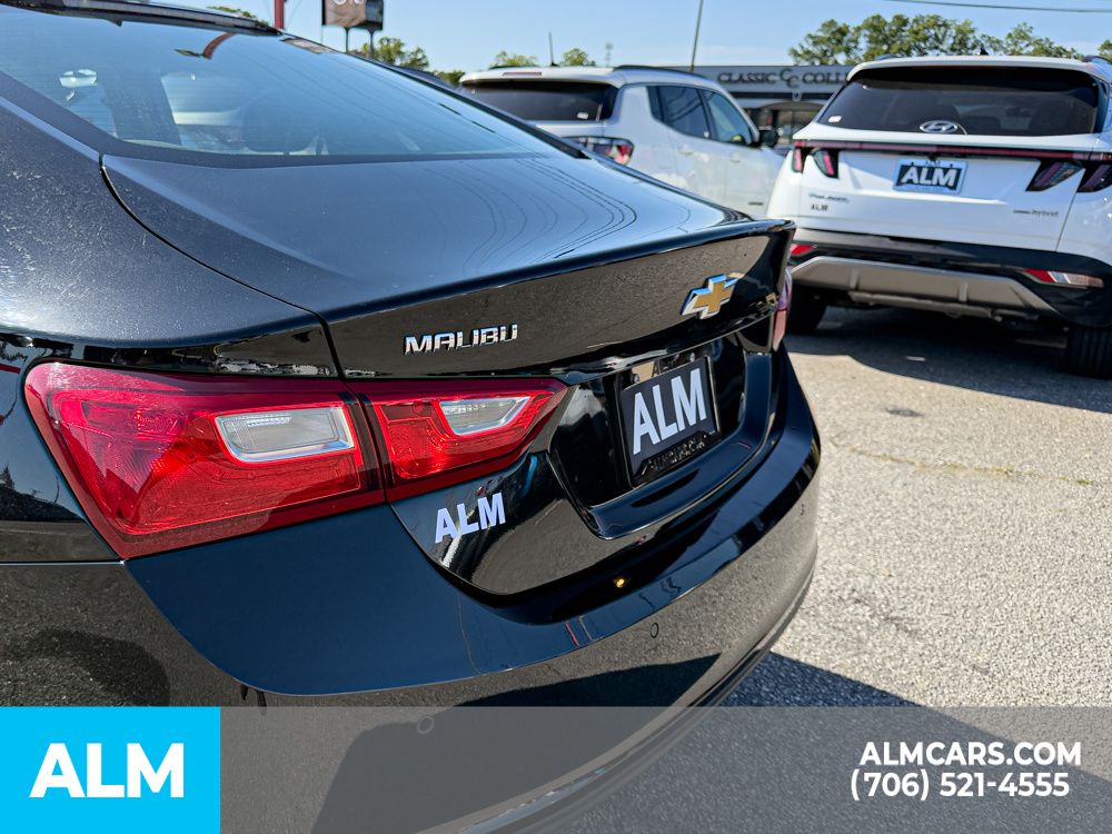 Used 2024 Black Chevrolet LT image 6