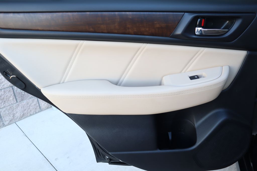 Thumbnail: 2018 Subaru Outback - 25