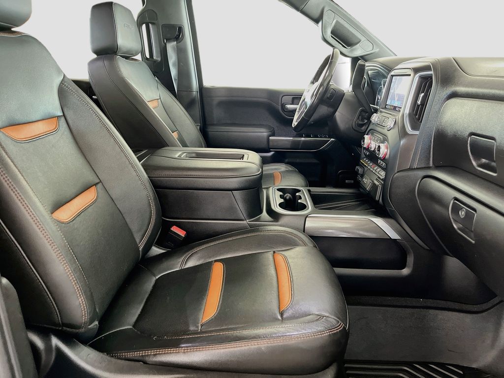 Used 2021 Black GMC AT4 image 31