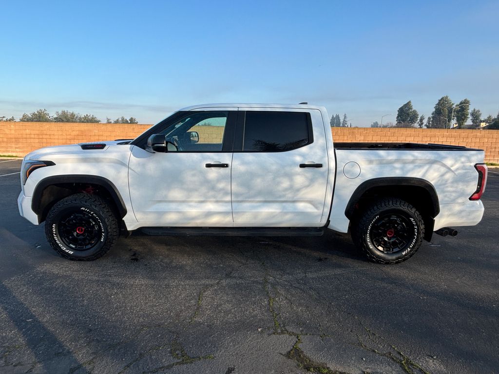 Thumbnail: 2024 Toyota Tundra - 8