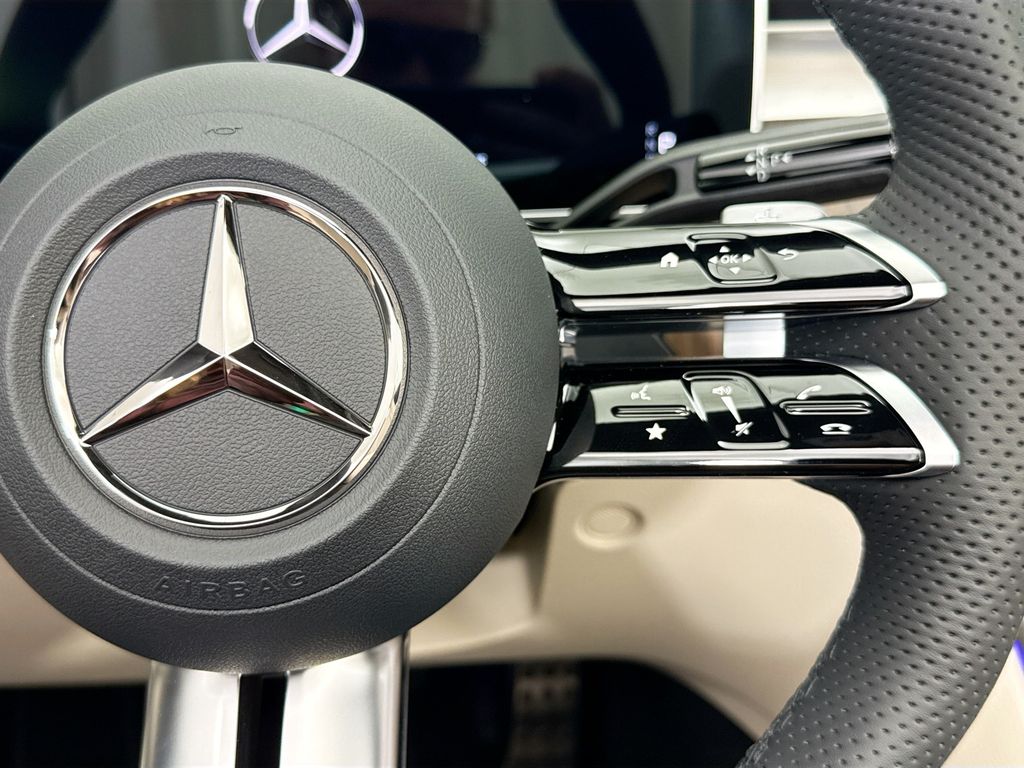 Thumbnail: 2026 Mercedes-Benz CLE - 12