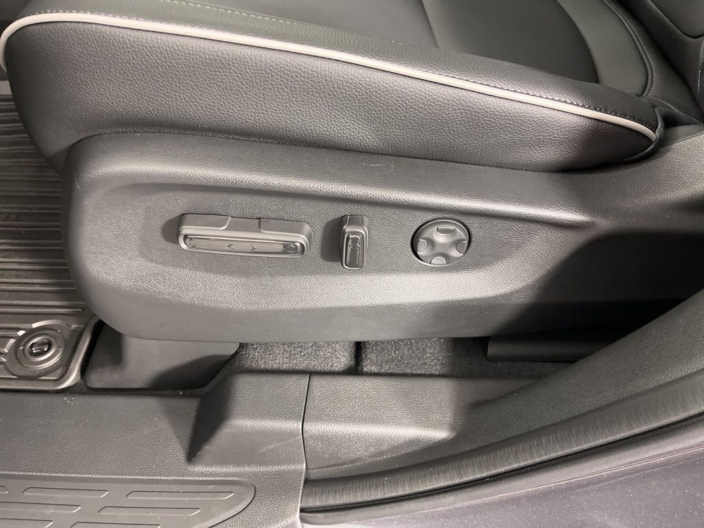 Thumbnail: 2026 Honda Odyssey - 30