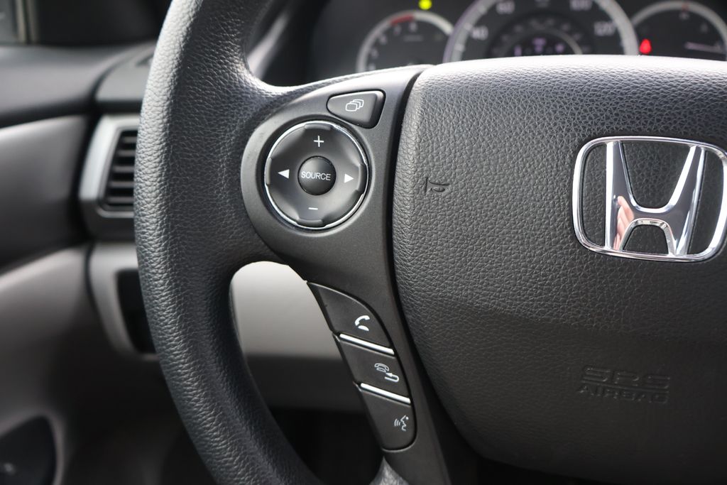 Thumbnail: 2013 Honda Accord - 15