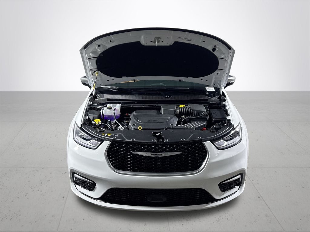 2026 Chrysler Pacifica Pinnacle