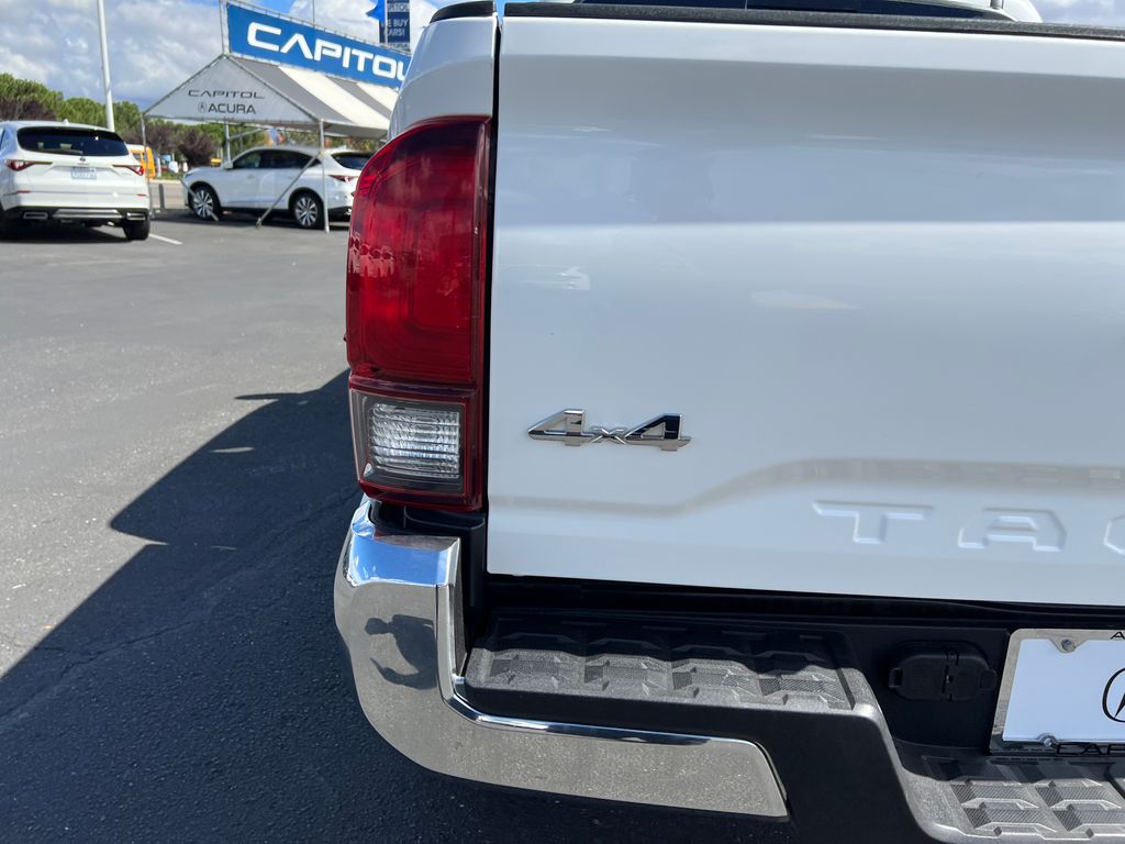 Thumbnail: 2023 Toyota Tacoma - 11