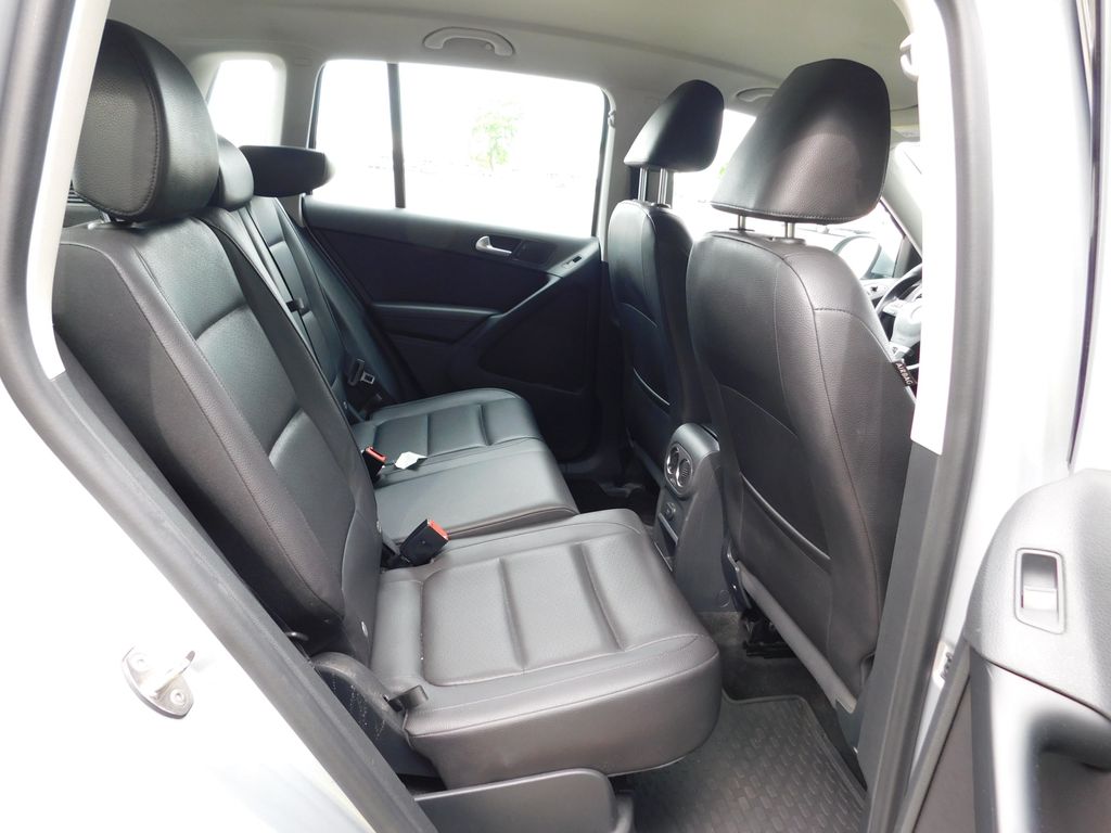 2017 Volkswagen Tiguan 2.0T 5