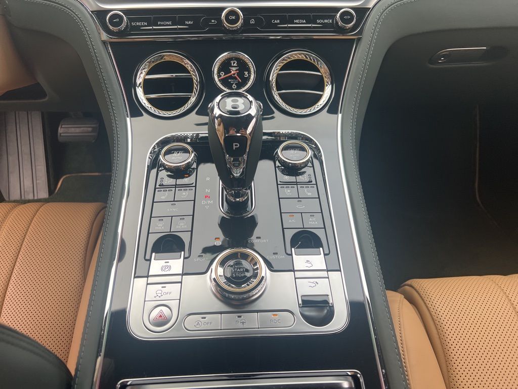 2022 Bentley Continental GT V8 18