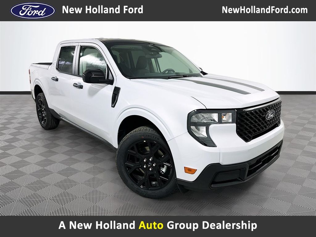 White Metallic 2026 Ford Maverick XLT SuperCrew AWD Pickup Truck All-Wheel Drive 8-Speed Automatic