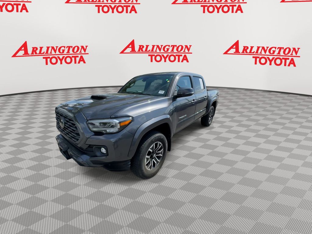 View vehicle photo 5