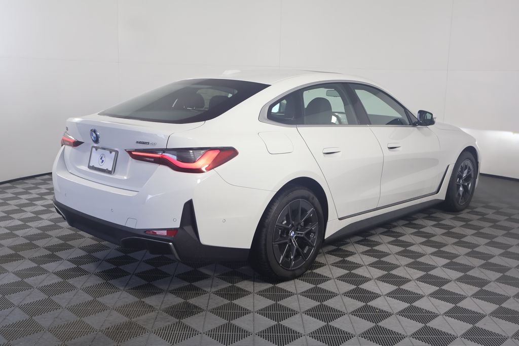 2025 BMW i4 eDrive40 2