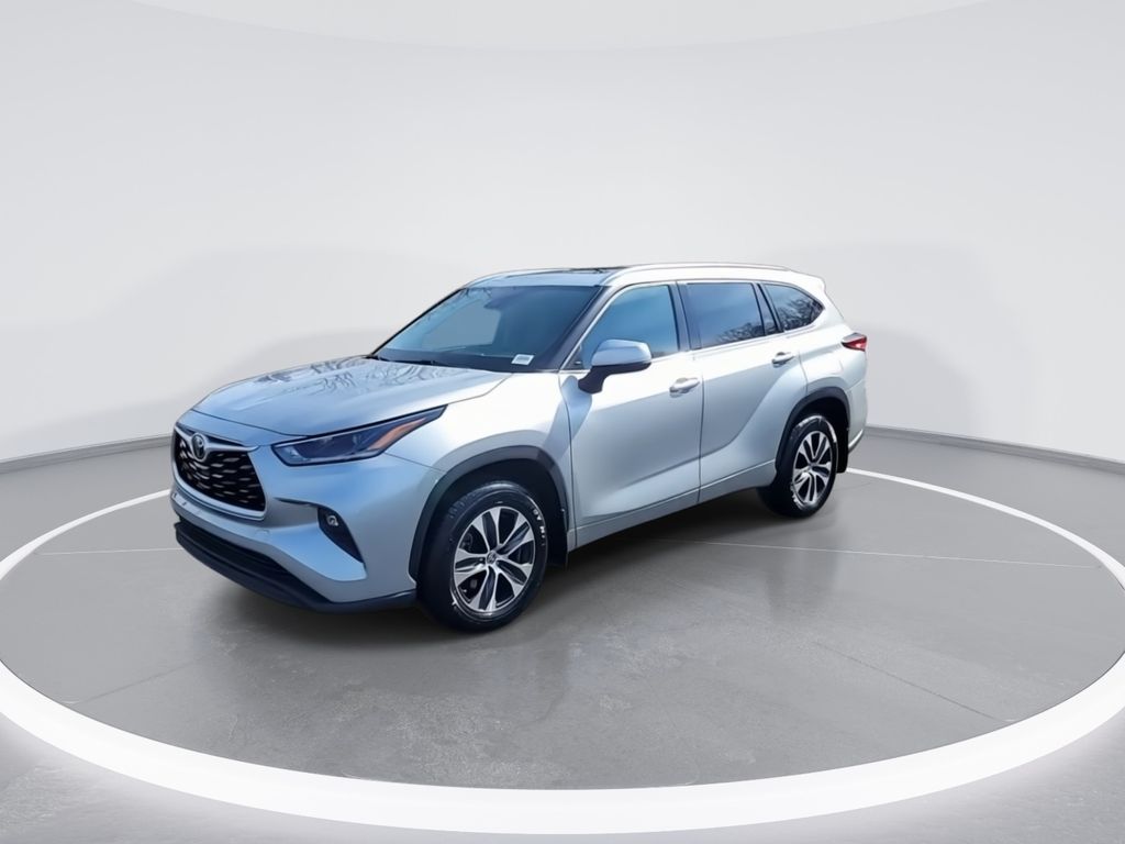 2021 Toyota Highlander XLE 4