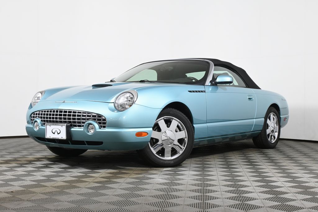 Thumbnail: 2002 Ford Thunderbird - 12