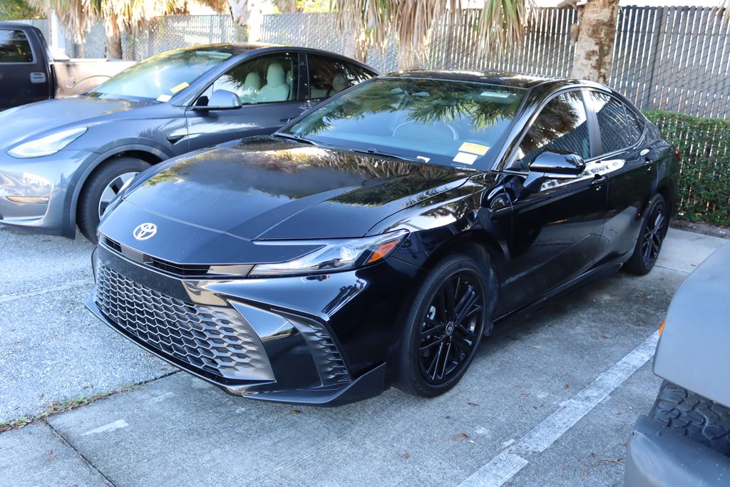 Thumbnail: 2025 Toyota Camry - 1
