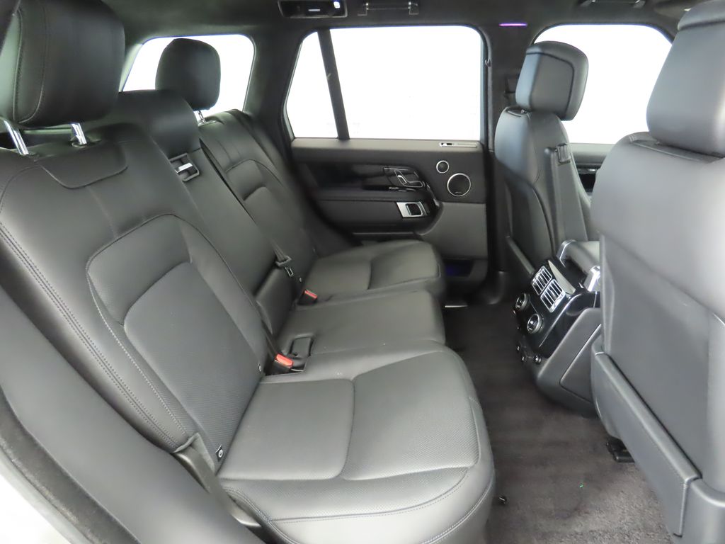 Thumbnail: 2021 Land Rover Range Rover - 23