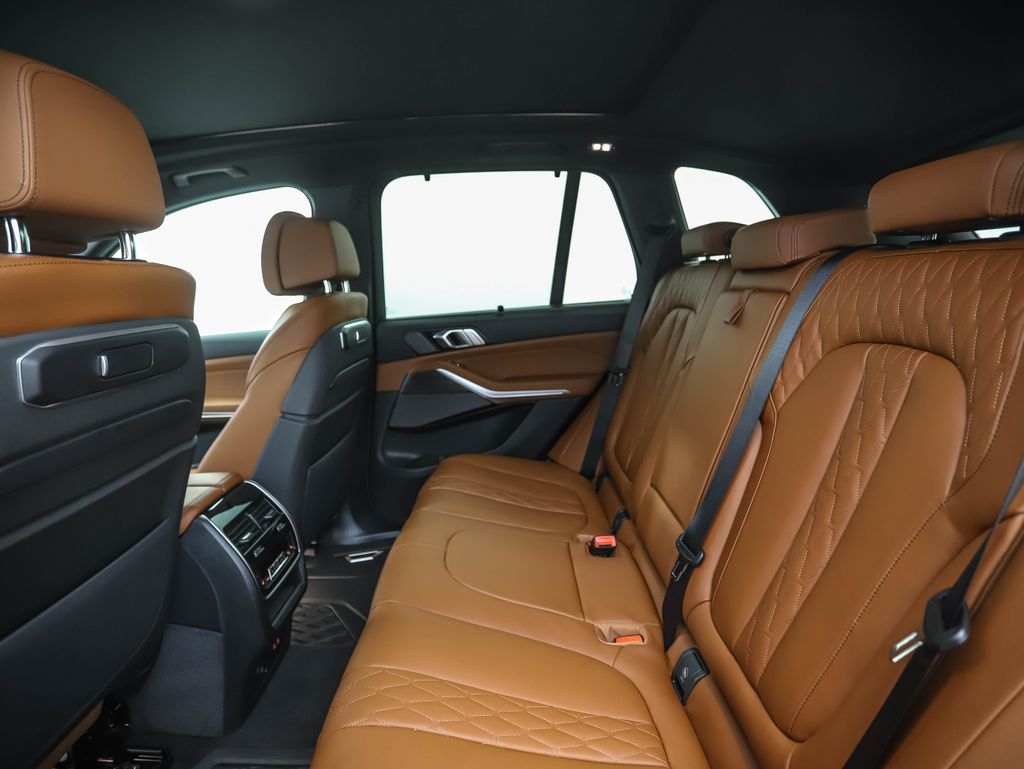 Thumbnail: 2026 BMW X5 - 22