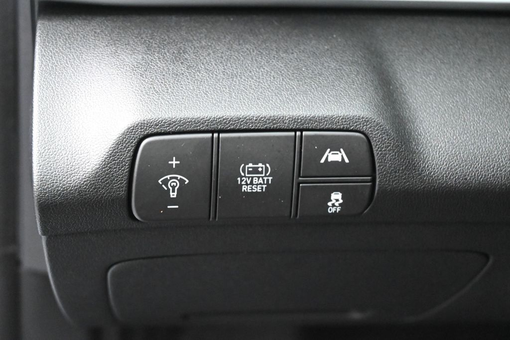 Used 2022 Electric Shadow Hyundai Blue image 15