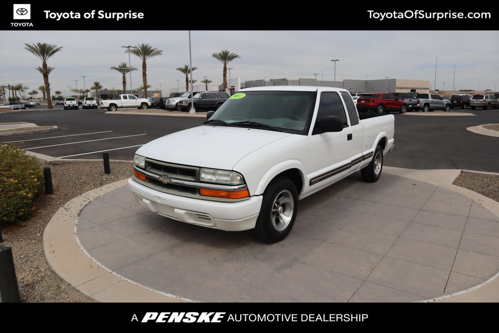 2001 Chevrolet S-10 LS -
                Surprise, AZ