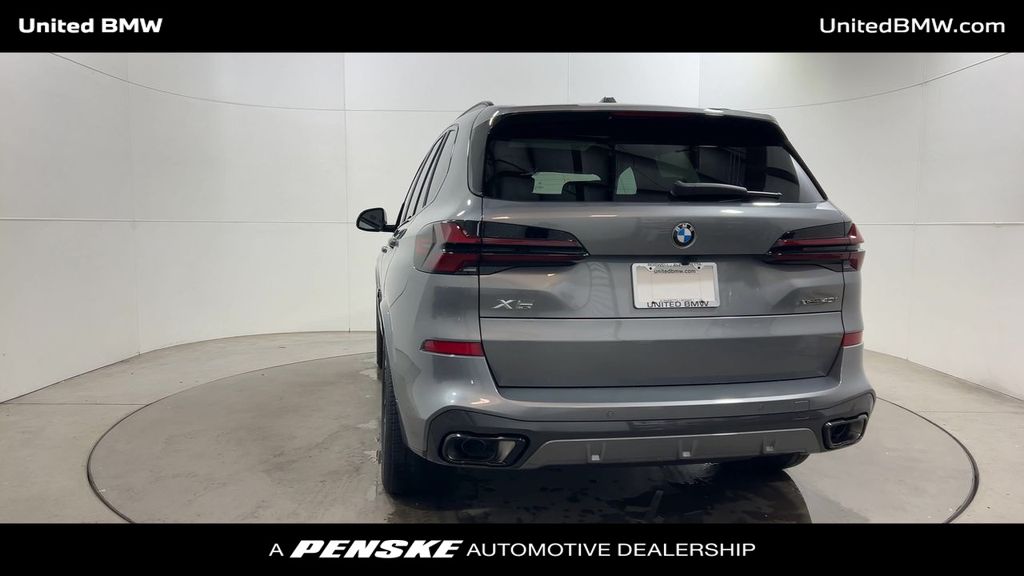 Thumbnail: 2026 BMW X5 - 7