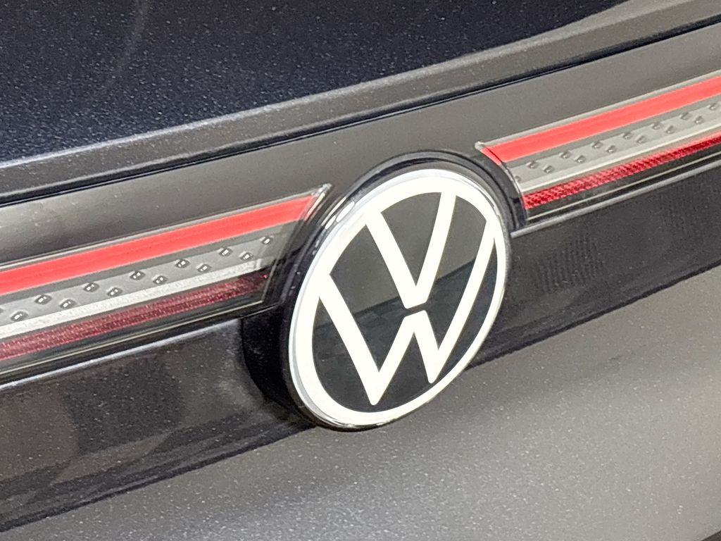 2023 Volkswagen ID.4 Pro S Plus