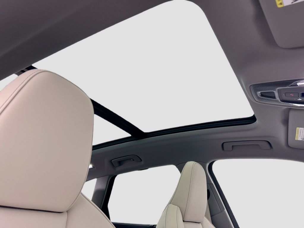 Thumbnail: 2025 Audi Q5 - 18