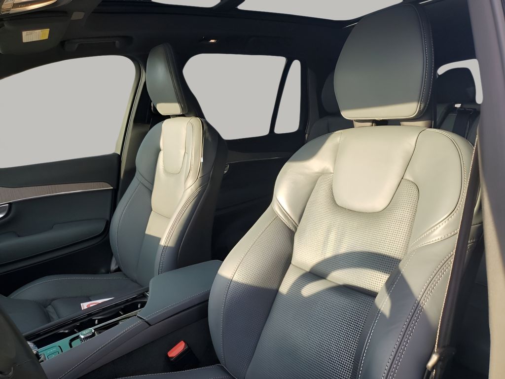 Used Car 2024 Volvo Xc90 Recharge Plug-in Hybrid  Ultimate For Sale Under $60,000 In Austin, Texas