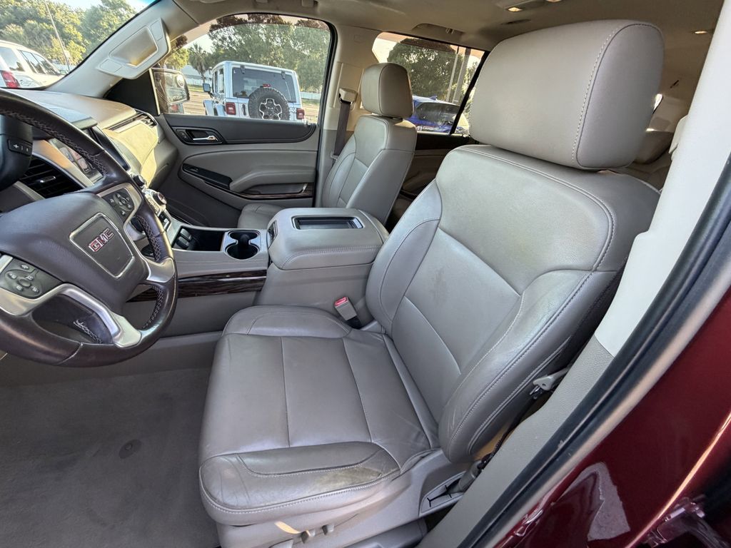 used 2019 GMC Yukon XL car, priced at $23,692