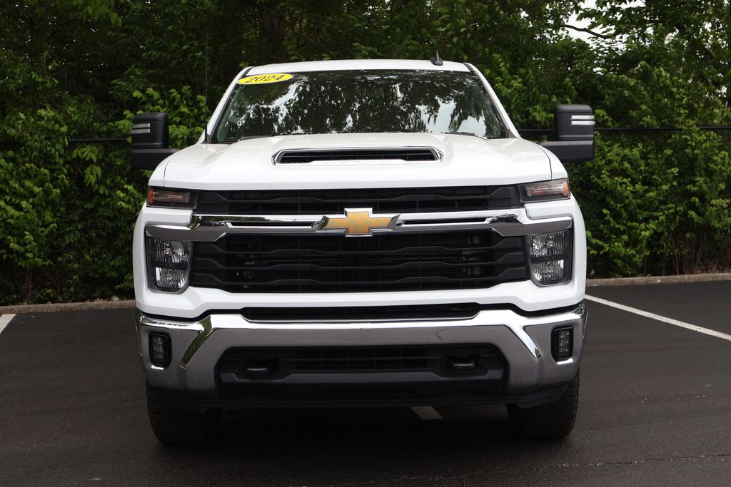 Thumbnail: 2024 Chevrolet Silverado 2500 - 2