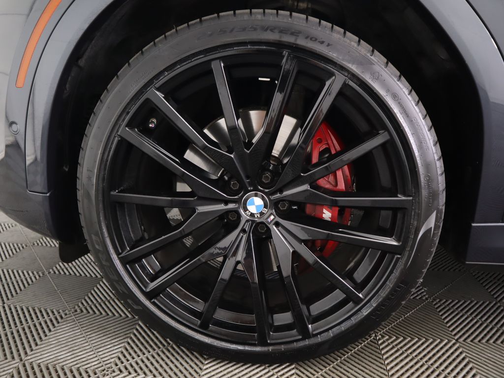 Thumbnail: 2022 BMW X6 - 31