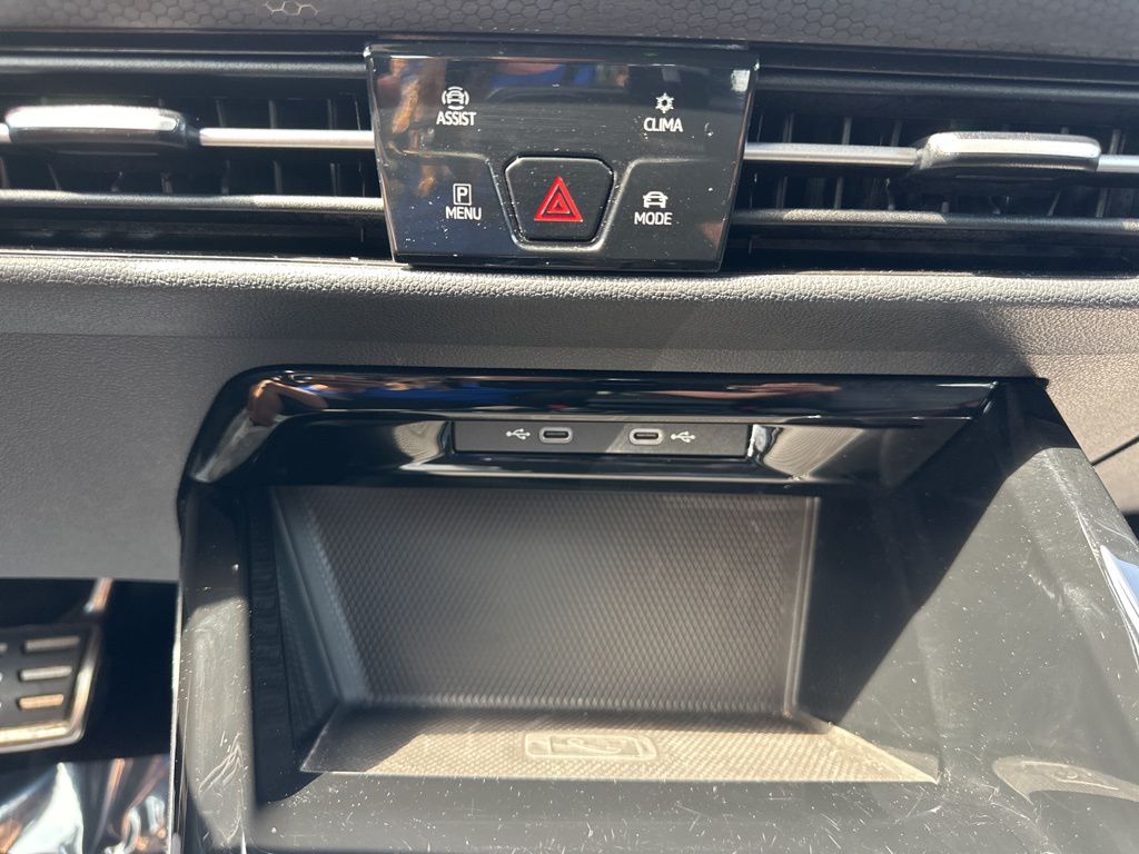 2024 Deep Black Pearl Volkswagen Golf GTI 2.0T S FWD Hatchback