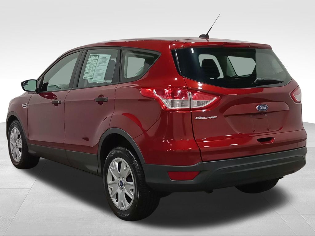 2016 Ford Escape S