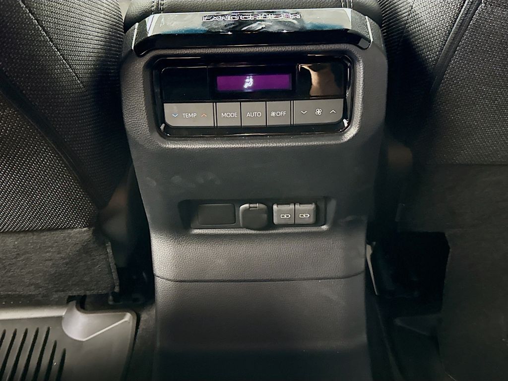 Thumbnail: 2025 Toyota Land Cruiser - 26