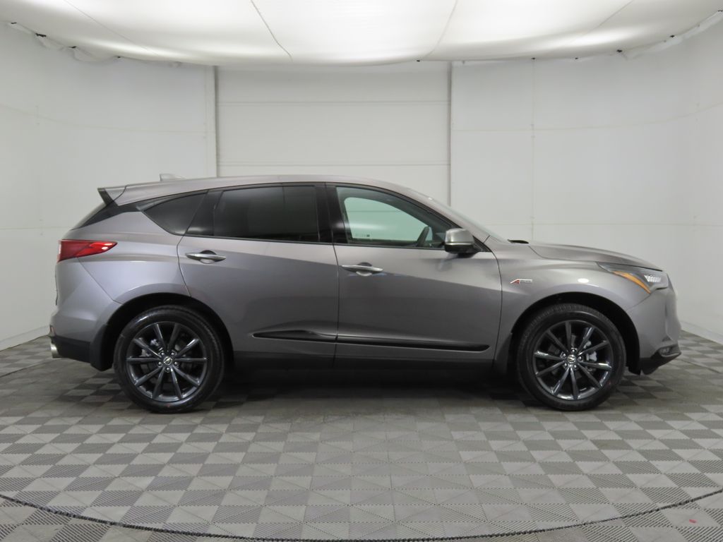 Thumbnail: 2026 Acura RDX - 4