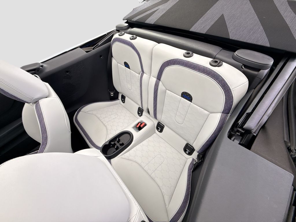 Thumbnail: 2026 MINI Cooper - 22