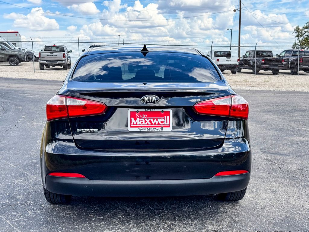 Used Car 2016 Kia Forte  Lx For Sale Under $12,000 In Taylor, Texas