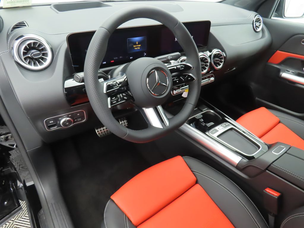 Thumbnail: 2026 Mercedes-Benz GLA - 9