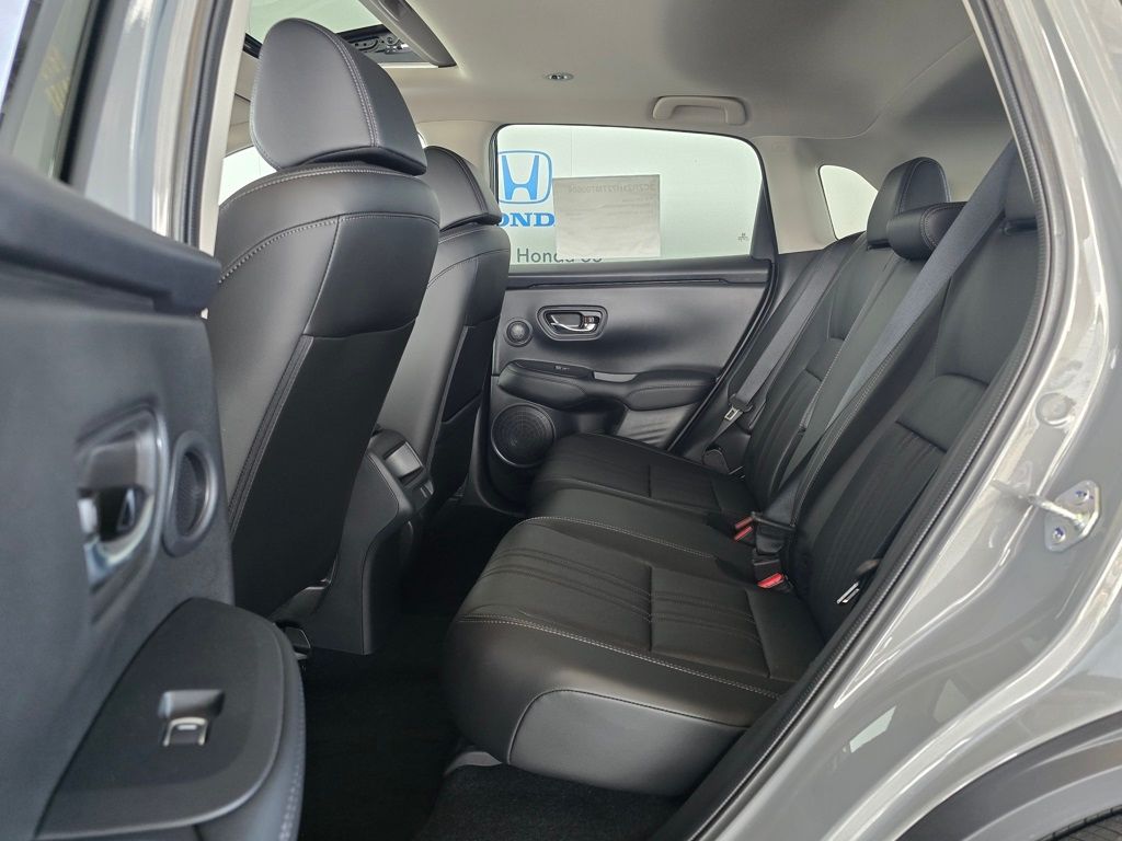 Thumbnail: 2027 Honda HR-V - 19