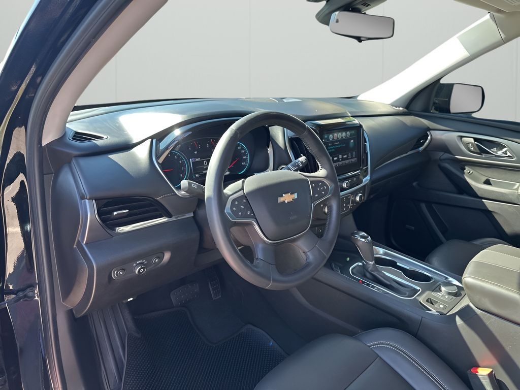 Used Car 2018 Chevrolet Traverse  Premier For Sale Under $20,000 In Austin, Texas