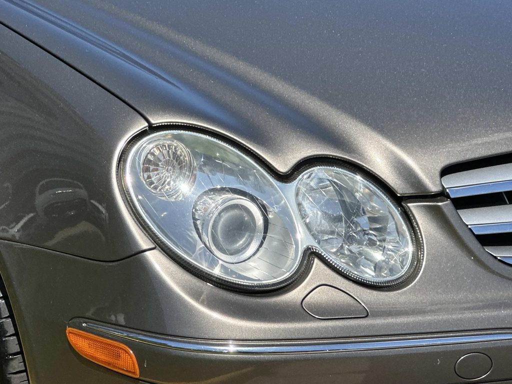 Thumbnail: 2009 Mercedes-Benz CLK - 5
